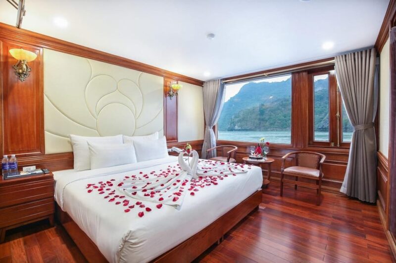 Hanoi/Tuan Chau: 2-Day Halong Bay and Cat Ba Island Cruise - Itinerary and Activities