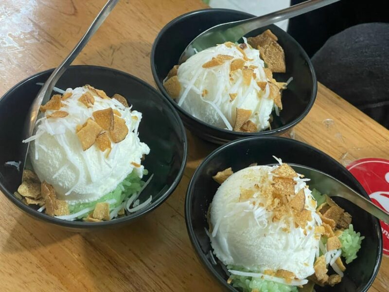 Hanoi: Vegan Foods Around Old Quarter - Delight Your Taste - Included Services