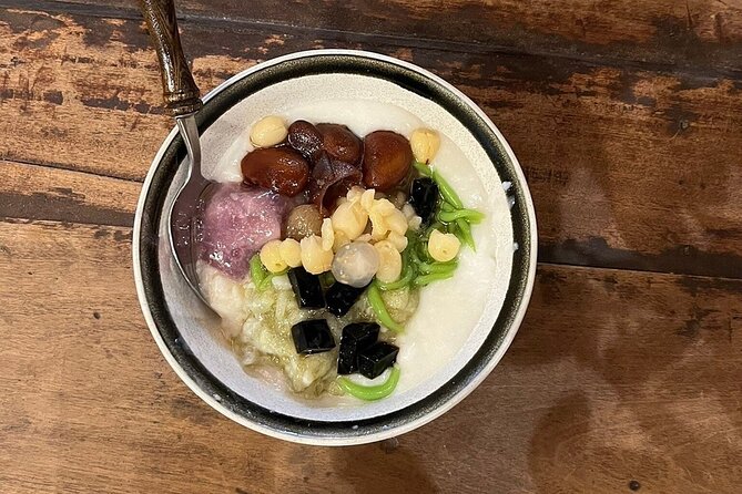 Hanoi Vegan Walking Street Food Tour in Old Quarter - Exploring Hanois Vegan Street Food