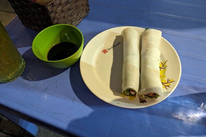 Hanoi Vegan Walking Street Food Tour in Old Quarter - Experiencing Hanois Vibrant Culture