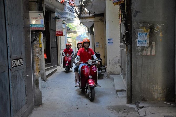 Hanoi Vespa Tours: Hanoi After Dark Vespa Food Tours - Vespa Riding and Safety