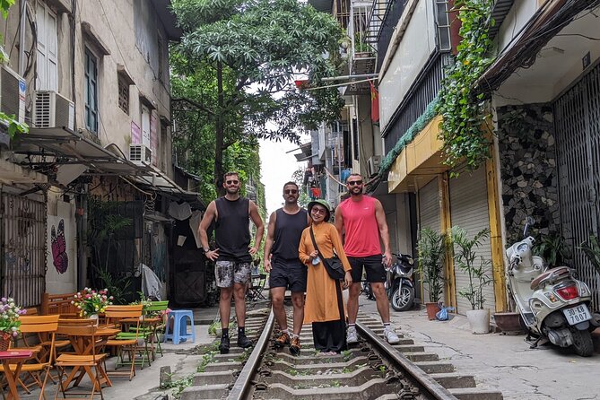 Hanoi Vespa Tours: Hanoi By Night Vespa Foodie Tours - Customer Ratings and Feedback