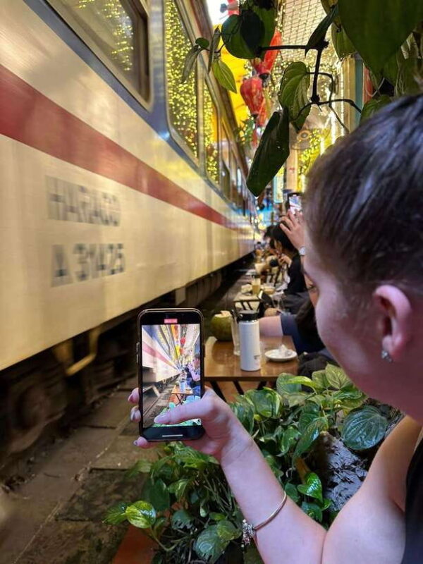 Hanoi: Vietnam War Remnants Museum & Local Train Street - HỏA Lò Prison: a Glimpse Into the Past