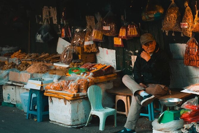 Hanoi Walking Foodie Tour by Night - Operated by BestPrice Travel
