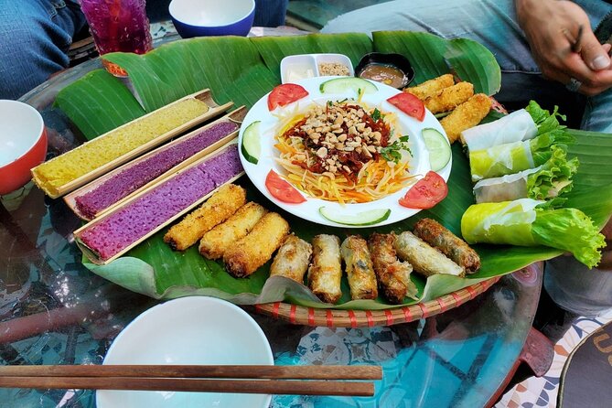 Hanoi Walking Street Food Tours & Egg Coffee Class - Group Size and Policies