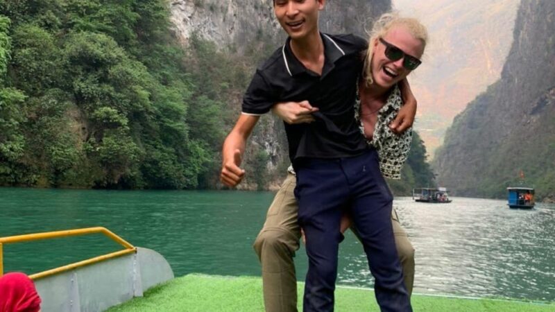Hanoi:3-day Ha Giang Loop Easy Rider ( Drop in NinhBinh) - Included Services