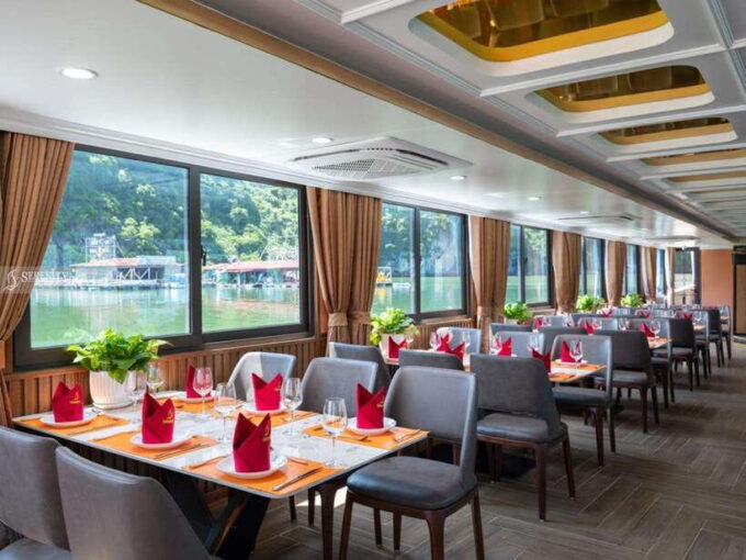 Hanoi:Cat Ba Island& Lan Ha Bay Cruise 5 Star Guide Pick up - Cruise Experience