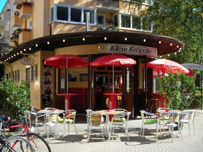 Hanover: Guided Walking Tour of the Nordstadt District - Architectural Gems
