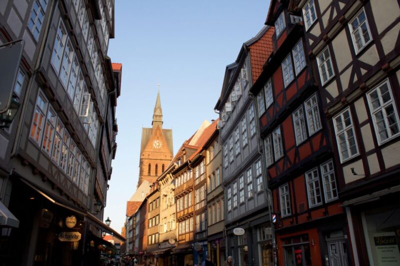 Hanover: Night Tour With Night Watchman Melchior - Key Points