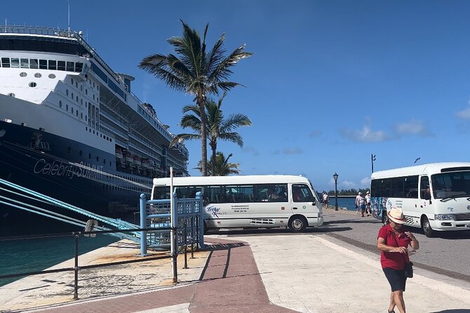 Harbour Nights Festival Roundtrip Transfer - Arrival and Departure