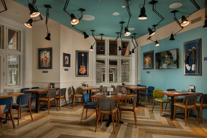 Hard Rock Cafe Copenhagen With Set Menu for Lunch or Dinner - Shopping Opportunity