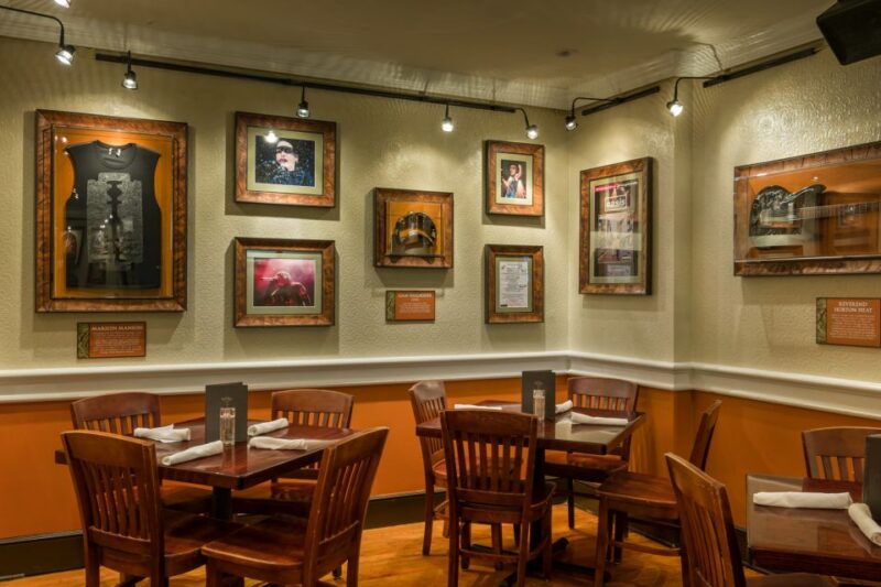 Hard Rock Cafe Key West - Dining Experience