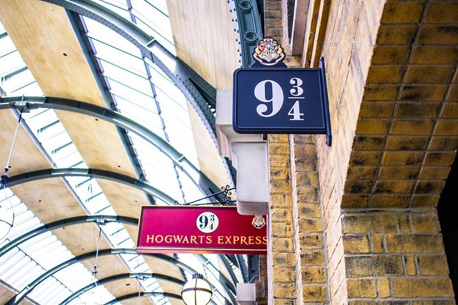 Harry Potter Azkaban Tour (Film Locations & Prison) - Tour Accessibility