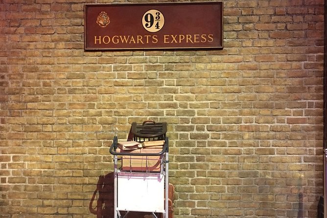 Harry Potter Tour in London the Magic Continues.In Executive Luxury Vehicle - Refund and Cancellation Policy
