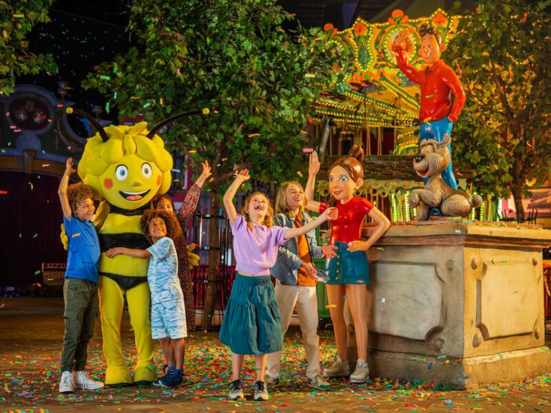 Hasselt: Plopsa Indoor Hasselt Theme Park Entrance Ticket - Visitor Experience
