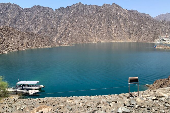 Hatta Tour With Lunch (Wadi - Dam & Lake) - Taking in Hatta Honey Bee Centre