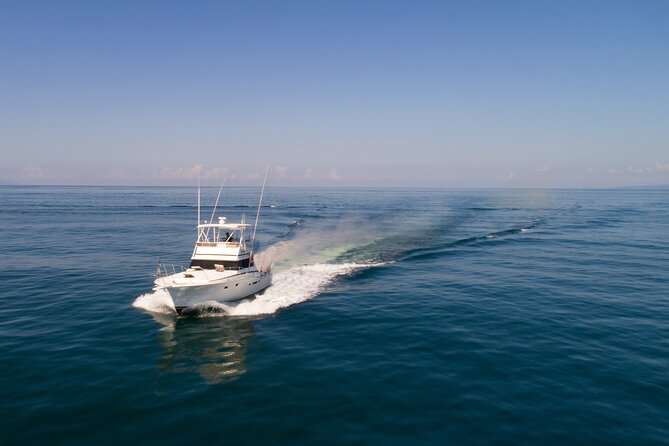 Hatteras 42-44 Classic Yachts in Puerto & Nuevo Vallarta - Meeting and Pickup Details