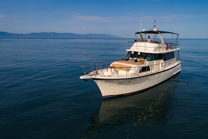 Hatteras 58-61 Luxury Yacht in Puerto Vallarta & Nuevo Nayarit - Positive Guest Reviews