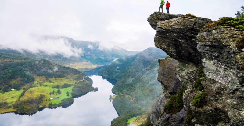 Haugesund: Guided Hike to Himakåna (Mini Trolltunga) - Transportation and Itinerary