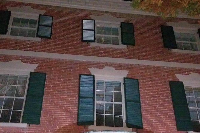Haunted Footsteps Ghost & Paranormal Salem Tour - Tour Stops and Descriptions