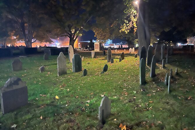 Haunted Salem Ghost Tour - What to Expect During the Tour