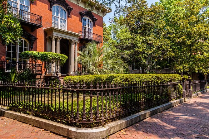 Haunted Savannah Georgia Self Guided Walking Audio Tour - Savannahs Haunting Historical Landmarks