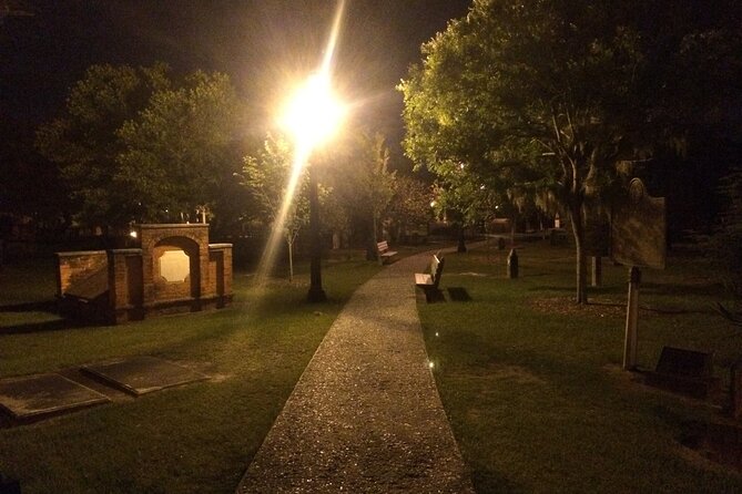 Haunted Savannah Pub Crawl - Meeting Point and Pickup Details
