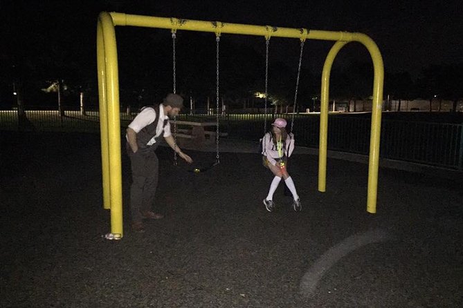 Haunted Vegas Tour and Ghost Hunt in Las Vegas - Utilizing Ghost Hunting Equipment