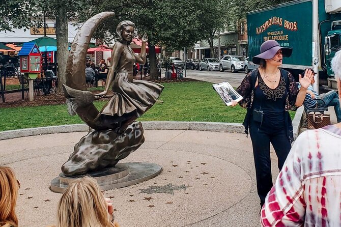 Hauntings, History and Legends Tour in Salem - Highlights of the Haunted Tour