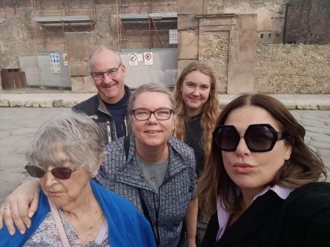 Have Fun With Your Guide in Pompeii for 3hrs - Meeting Point