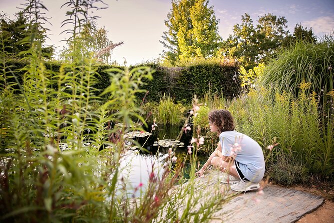 Have Your Photos Taken in the Gardens of Chaumont Castle! - Photoshoot in the Picturesque Gardens