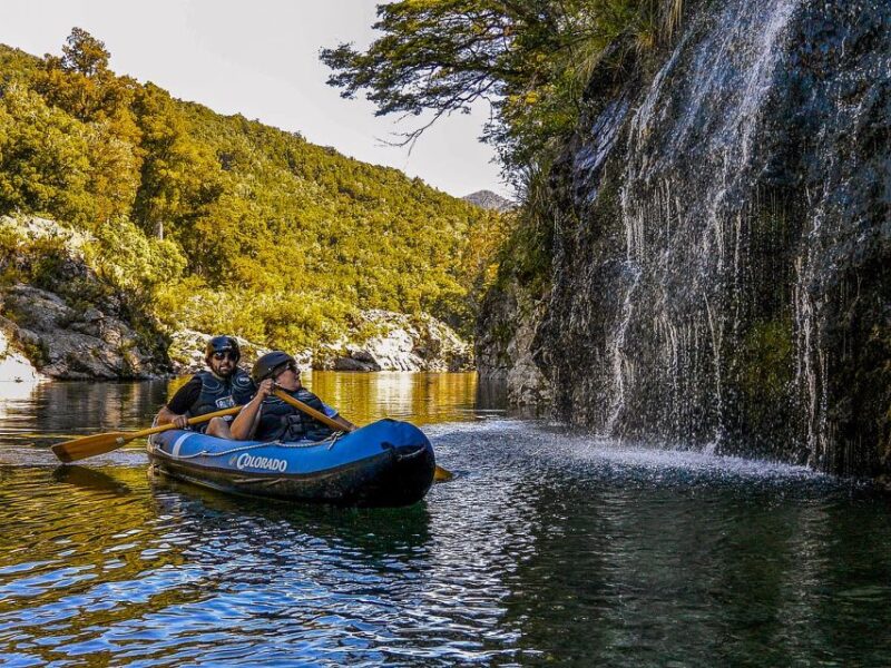 Havelock: Private Kayaking Tour With Gourmet Picnic Lunch - Key Points