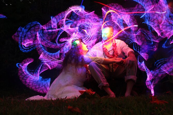 Hawaii Beach Light Painting Photography Session - Schedule and Duration