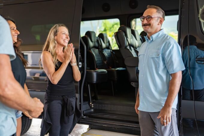 Hawaii: Big Island Volcanoes Day Tour With Dinner and Pickup - Transportation and Pickup/Drop-off Locations