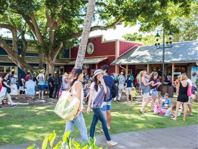 Hawaii : Oahu Island Sightseeing and Food Combo Tour - Frequently Asked Questions