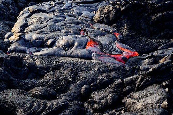Hawaii Volcanoes NP: Private Kilauea Eruption Insights Tour - A Deep Dive into the Experience
