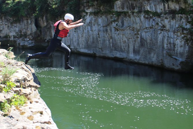 Hawkes Bay Full Day Rafting Mohaka River Grade 3 - Meeting Point and Schedule