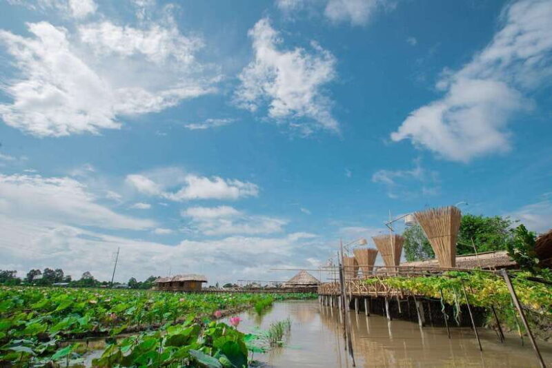 HCM: Authentic Dong Thap Mekong Delta Day Trip & Boat Ride - Discovering Sustainable Crafts at the Water Hyacinth Workshop