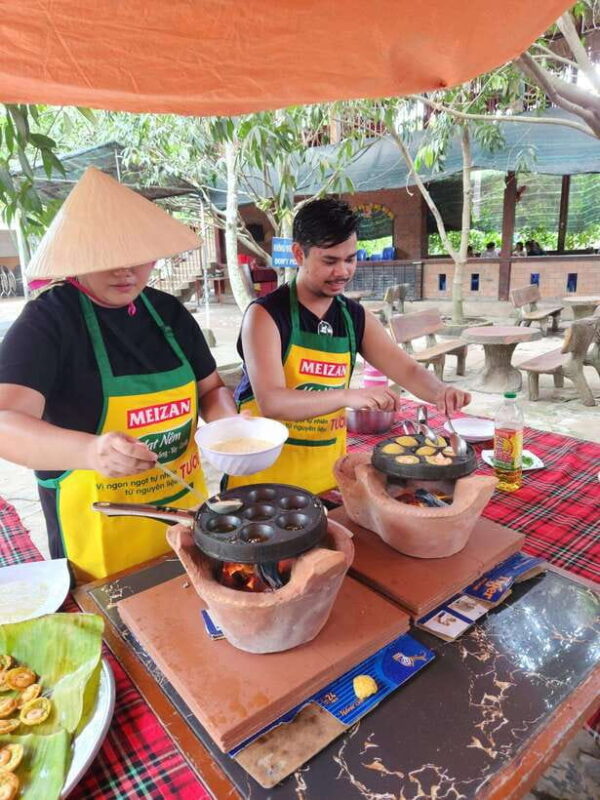 HCM: Authentic Mekong Delta - Boat, TukTuk, Khot Cake Making - Key Points