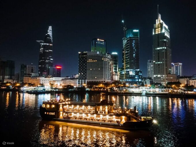 HCM: Dinner Cruise on Saigon River (Chinese Tour Guide) - Frequently Asked Questions