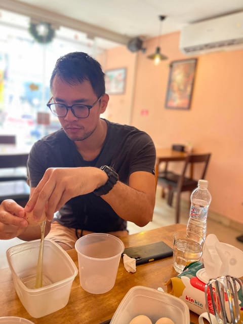 Hcm: Egg Coffee Class With Local Instructor & Snack - Class Details