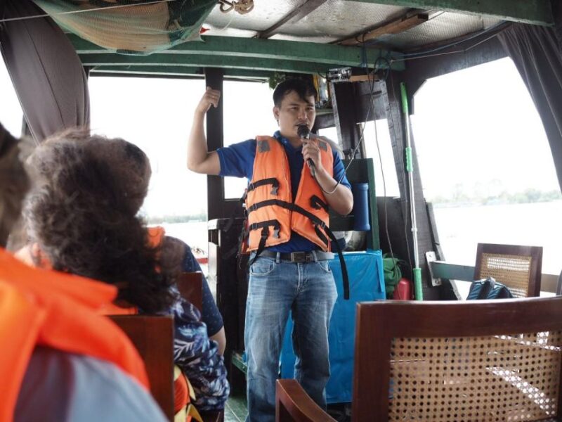 HCM: Full Day to Explore Mekong Delta in Deluxe Small Group - Honey Bee Farm