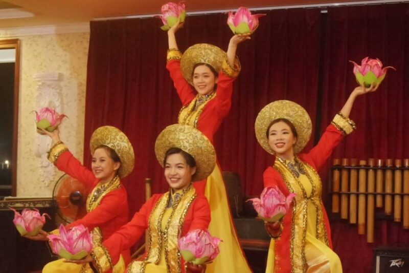 Hcm: Saigon River Dinner Cruise With Private Table - Round-trip Transfer Options