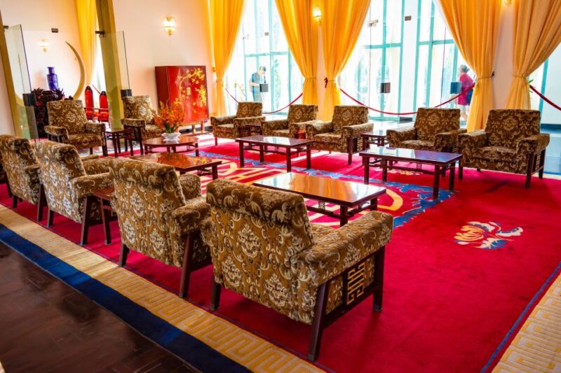 HCM: War Remnants Museum & Independence Palace Walking Tour - Whats Included