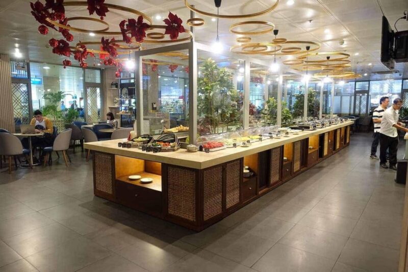 HCMC: Tan Son Nhat International Airport Business Lounge - Key Points