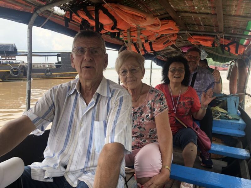 HCM:Mekong Delta 4 Islands Boat Tuk Tuk Try KhotCake Cooking - Tour Guide and Customer Reviews
