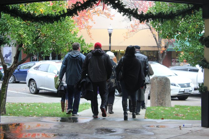 Healdsburg Wine & Food Holiday Walking Tour - Accessibility and Transportation