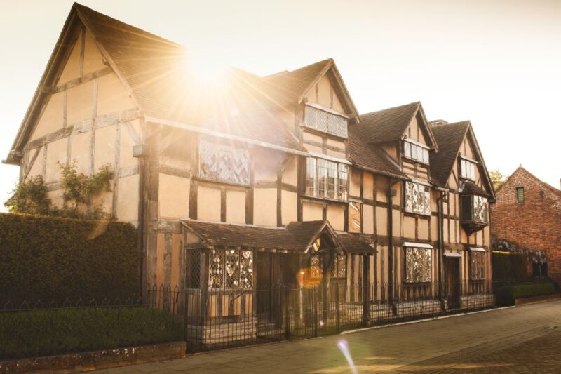 Heart of England, North Wales and Yorkshire 5-Day Tour - Stratford-upon-Avon and Ironbridge