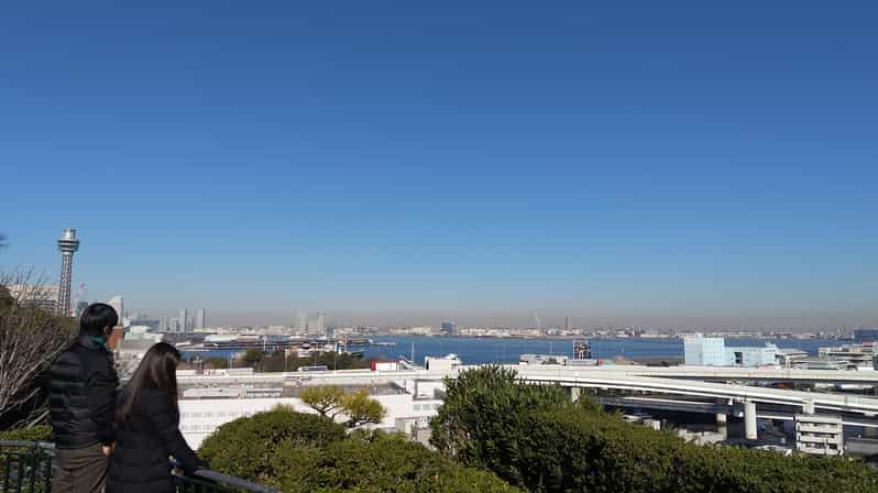 Heart of Yokohama Walking: Experience Hill Area - Motomachi Shopping Street