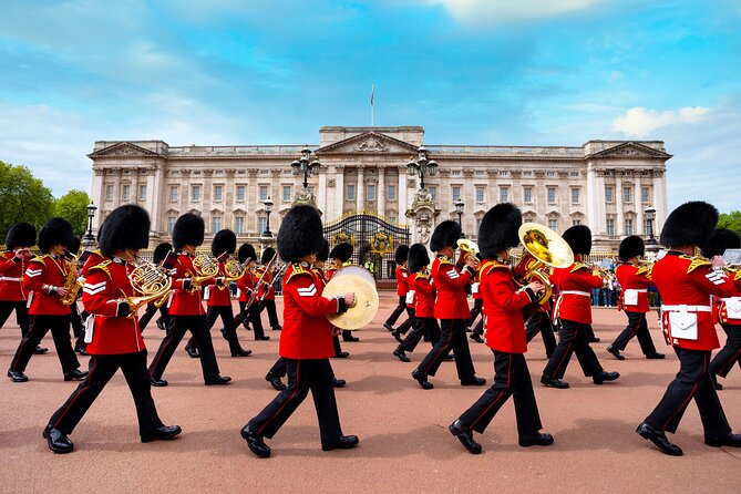 Heathrow Airport Private Transfers To Central London - Accessibility and Requirements
